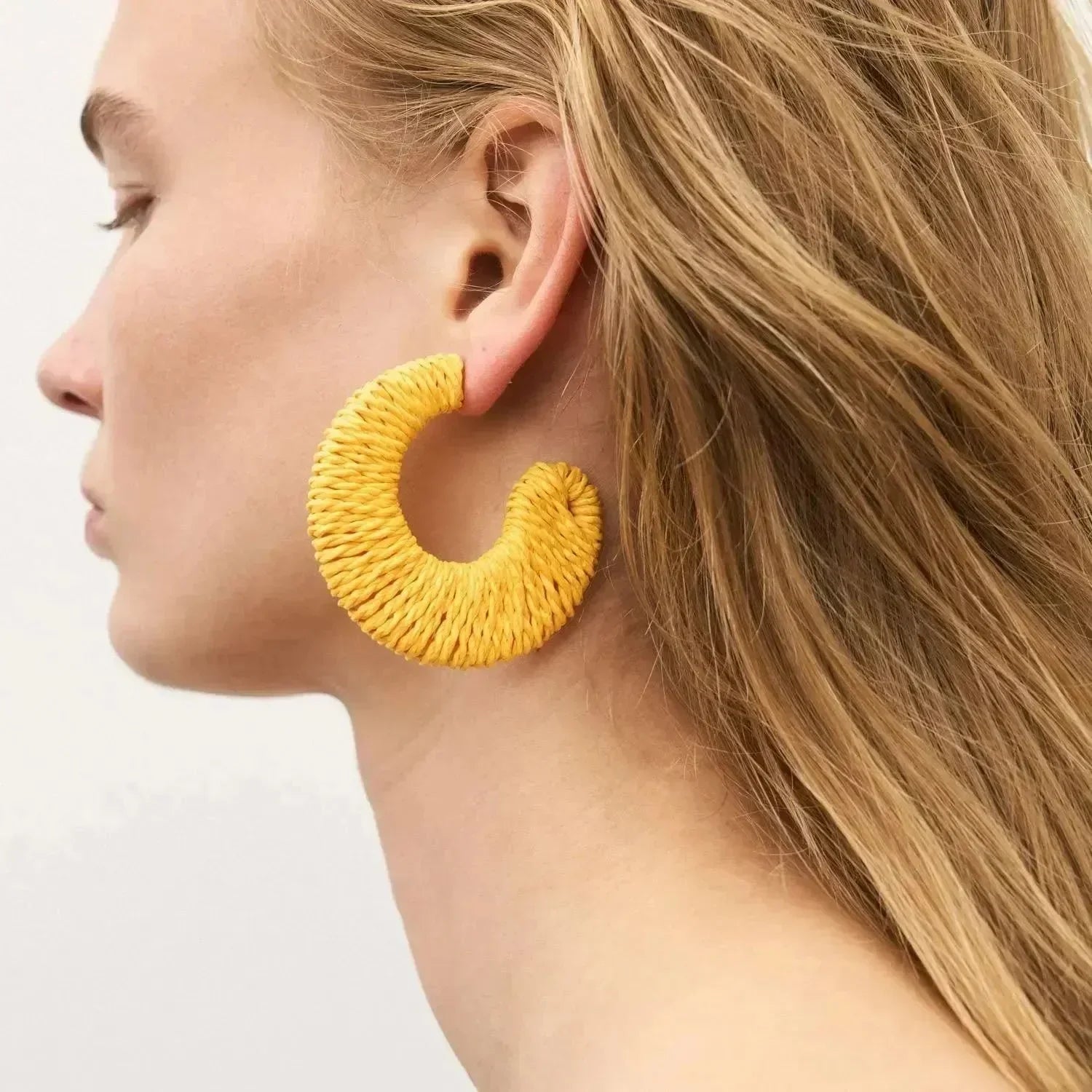 Raffia Big Moon Earring Yellow - Vanessa Baroni