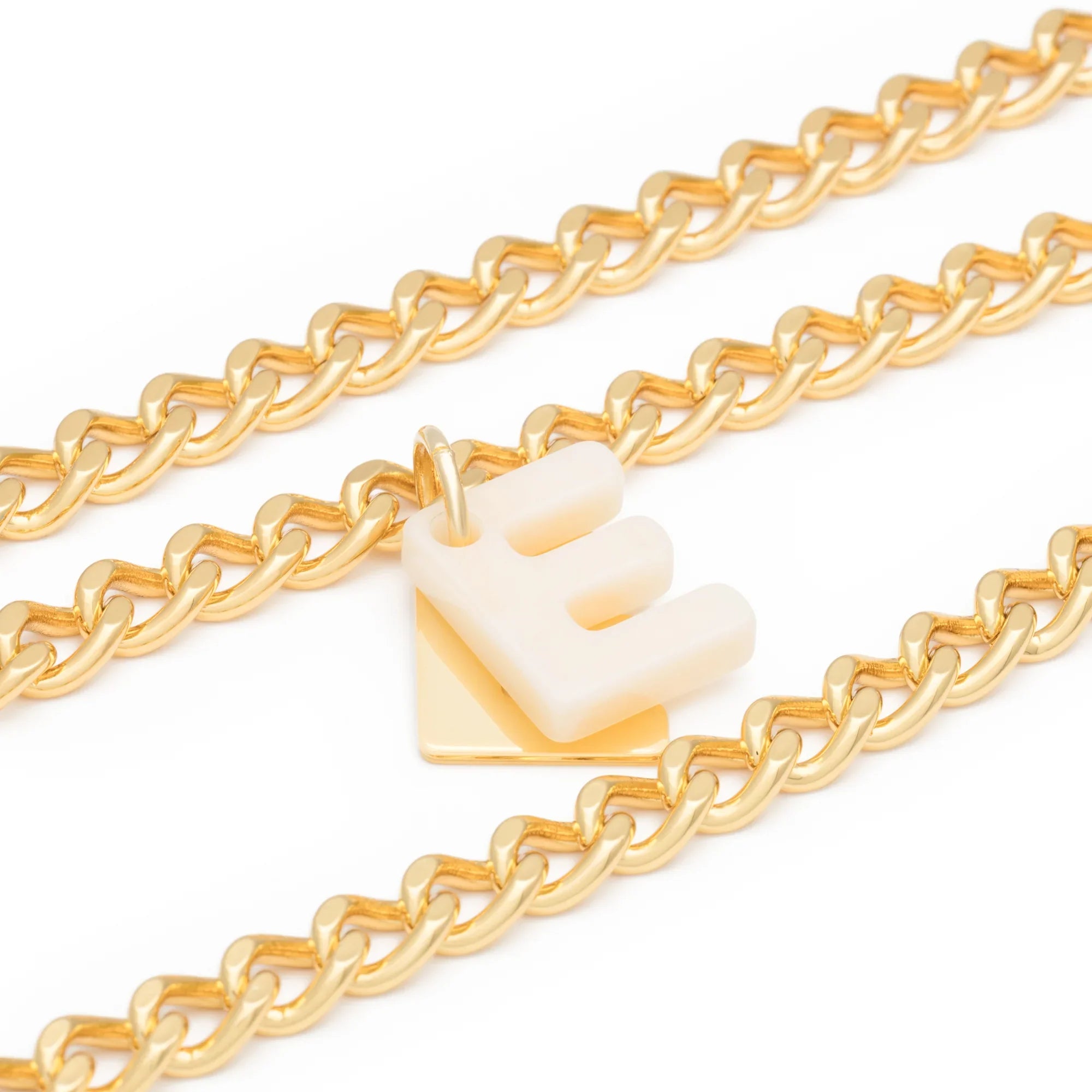 Letter Necklace gold E