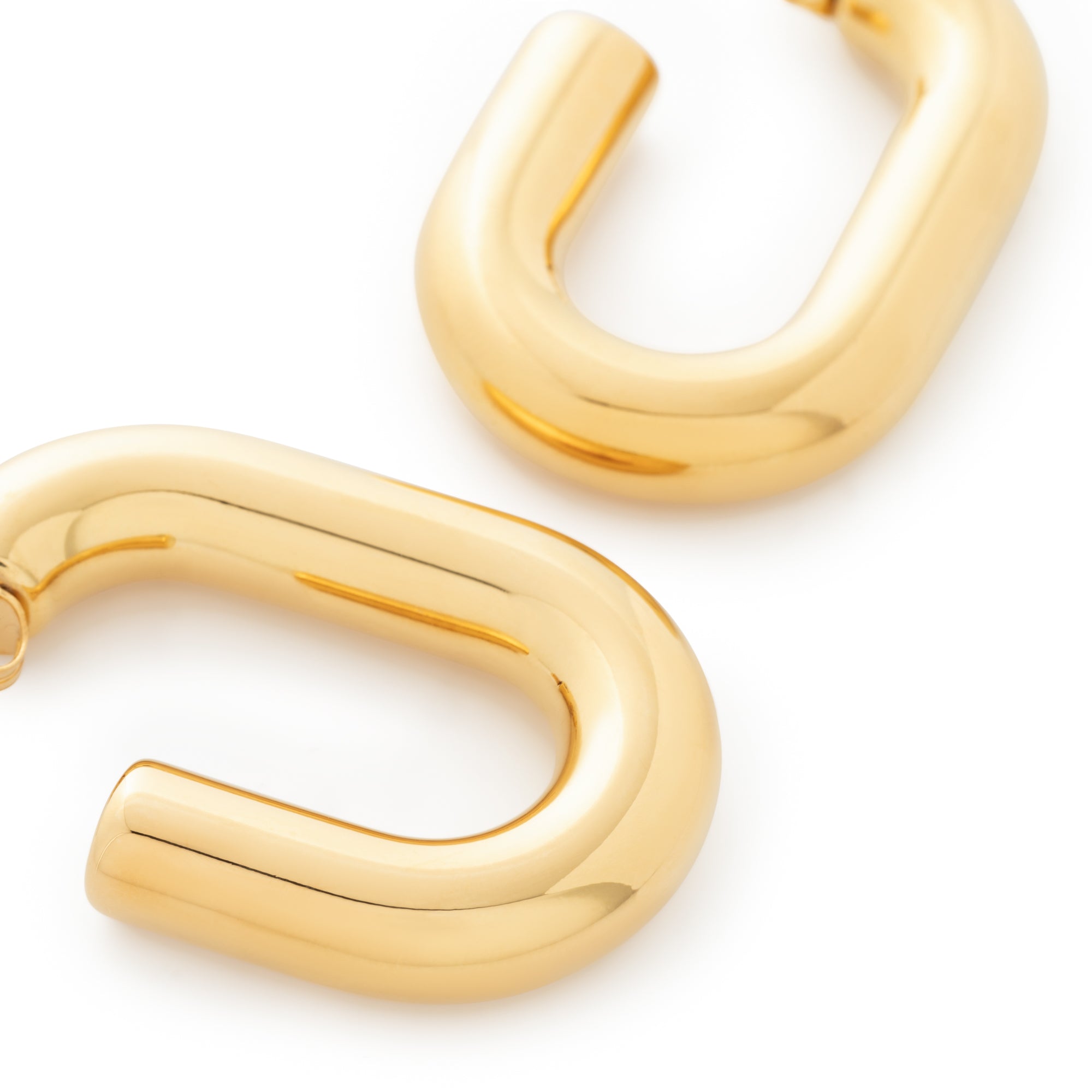 New Oval Earring gold