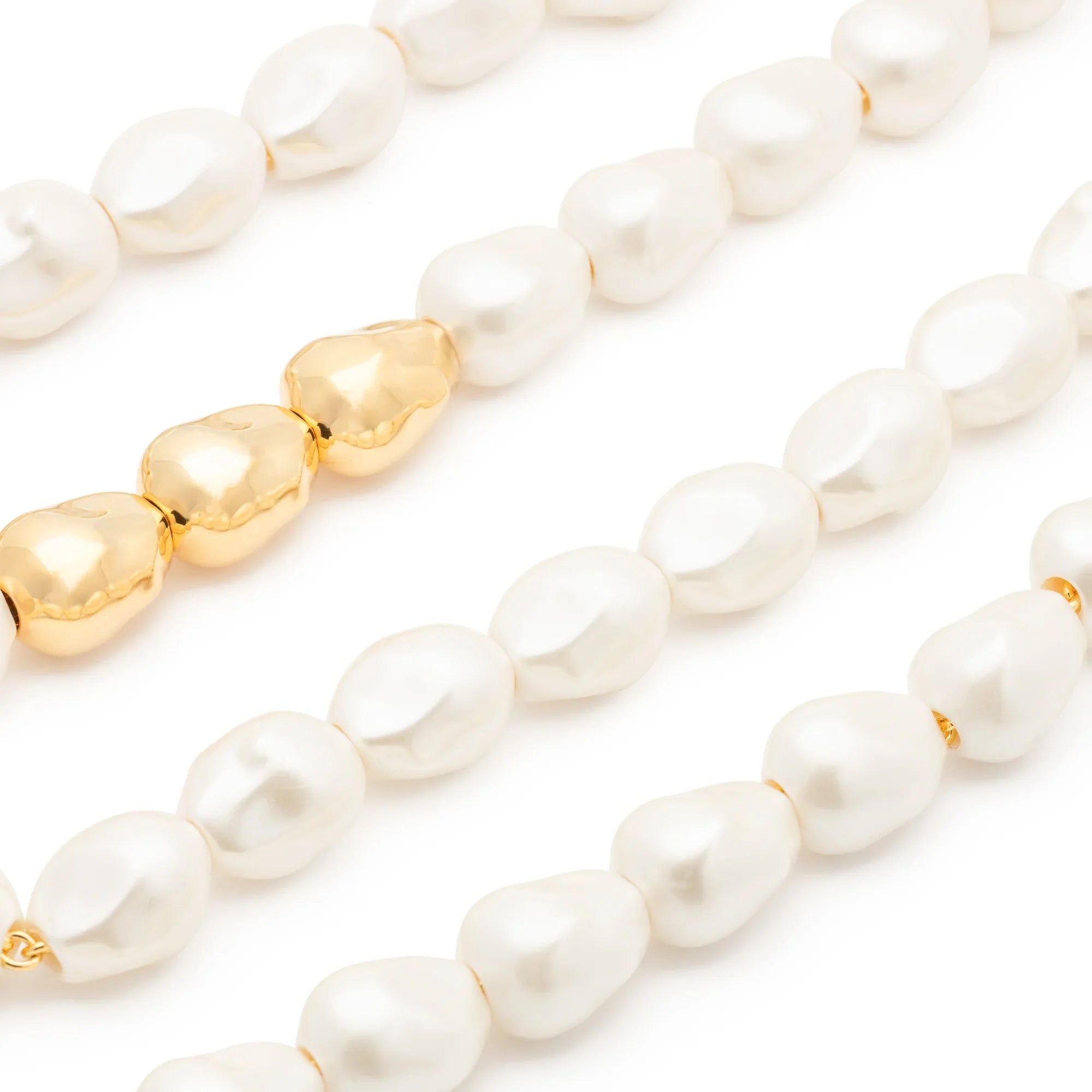 Organic Pearl Necklace Long with gold pearl