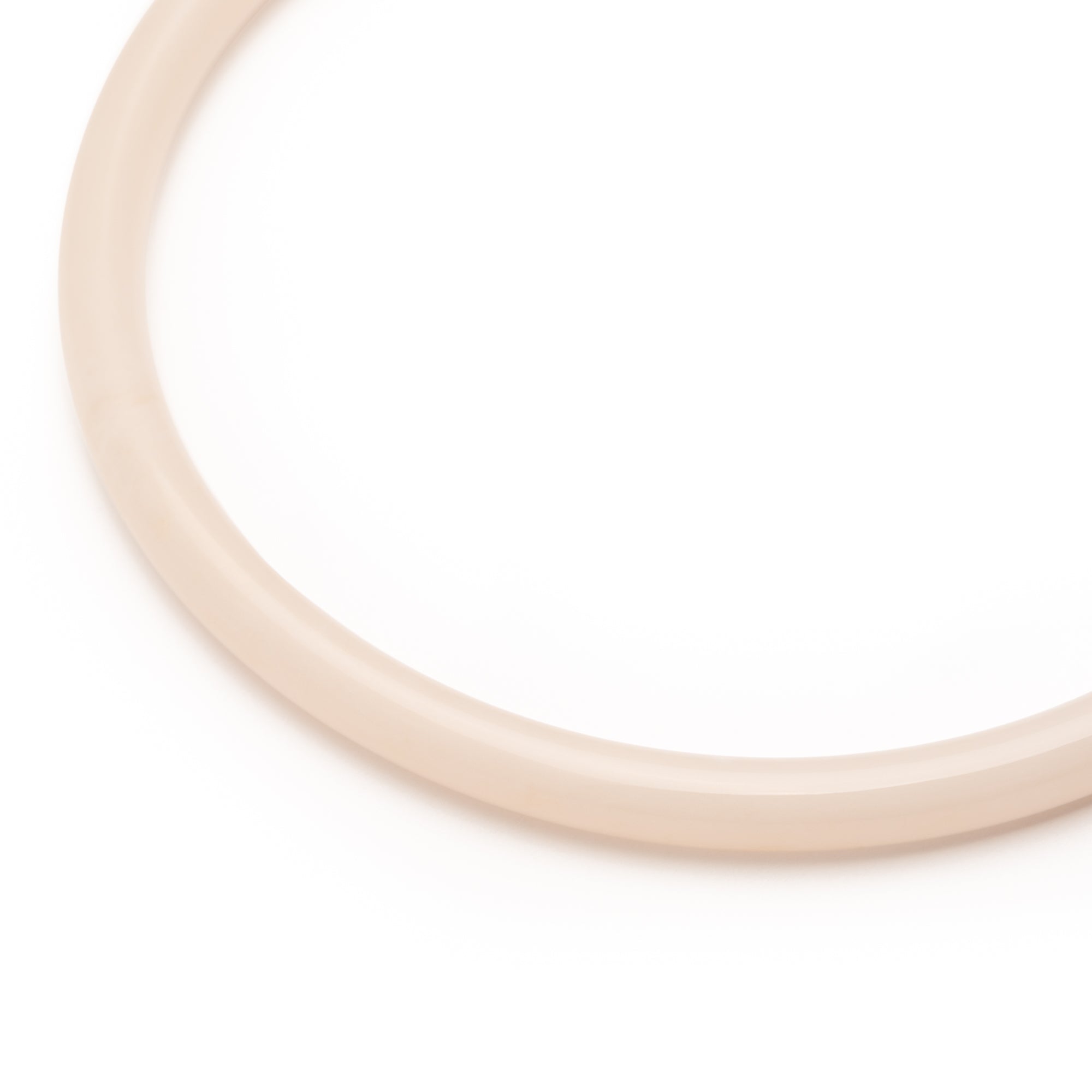 Thin Aurora Bangle latte marble