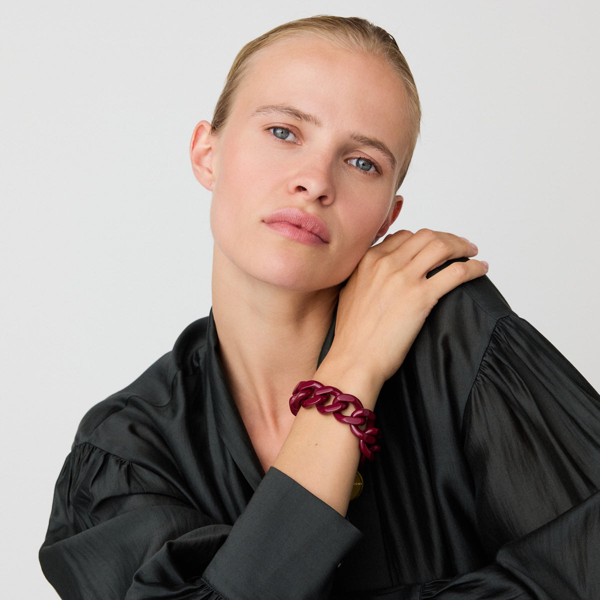 Flat Chain Bracelet berry