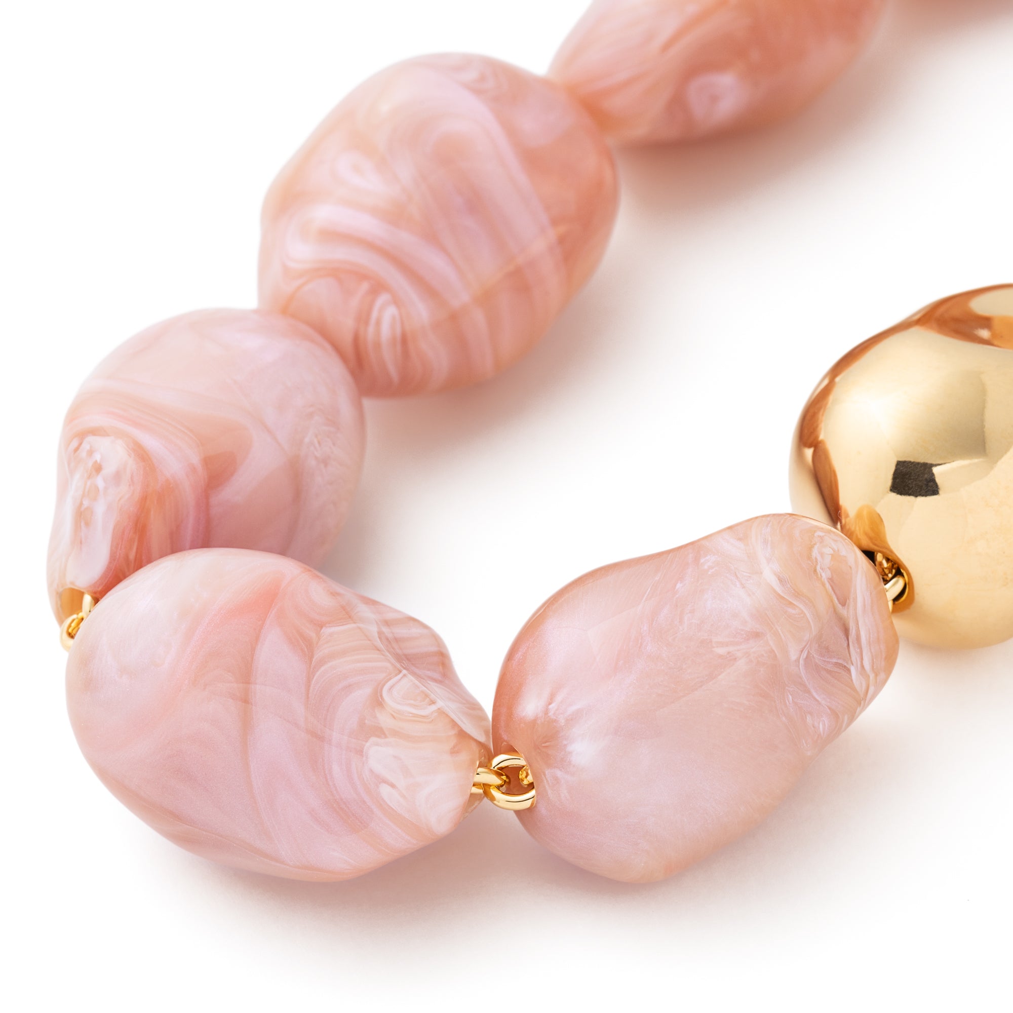 VB X Jennifer Knäble Big Organic Pearl Necklace Short apricot crush