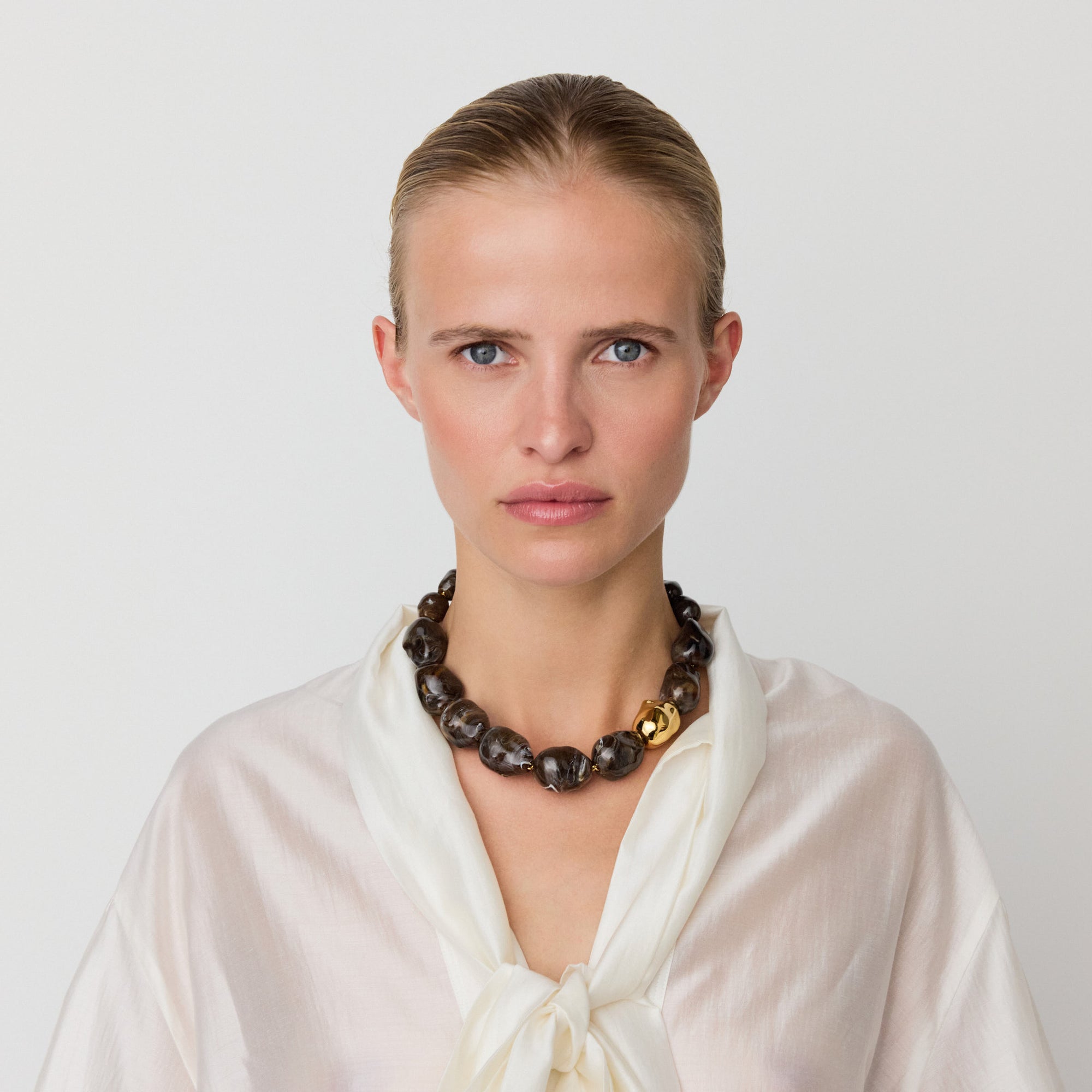 Big Organic Pearl Necklace with gold dark brown marble