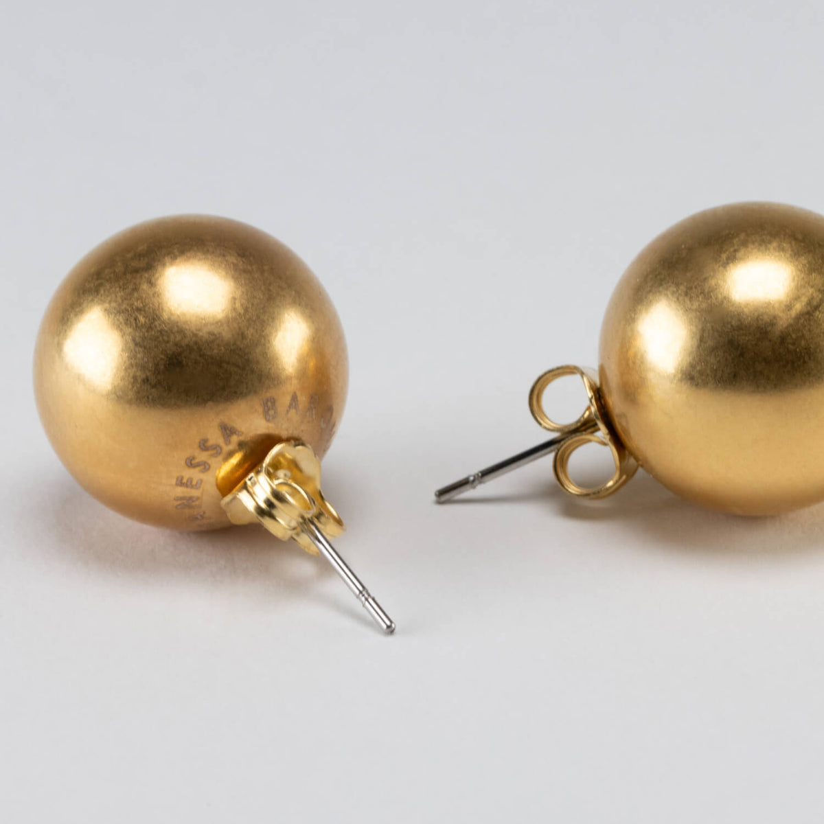 Small Dot Earring Gold Vintage