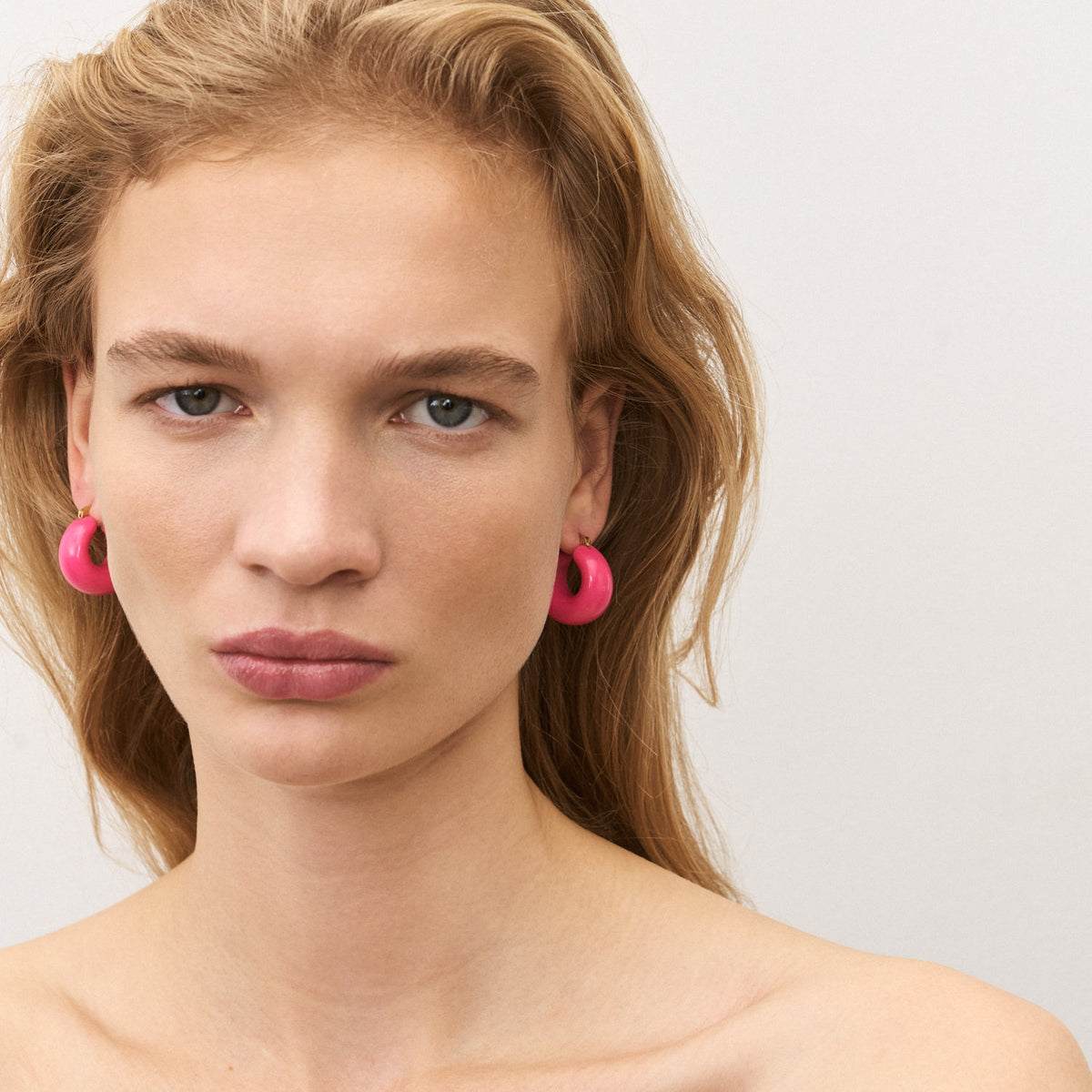 Circlet Earring Pink