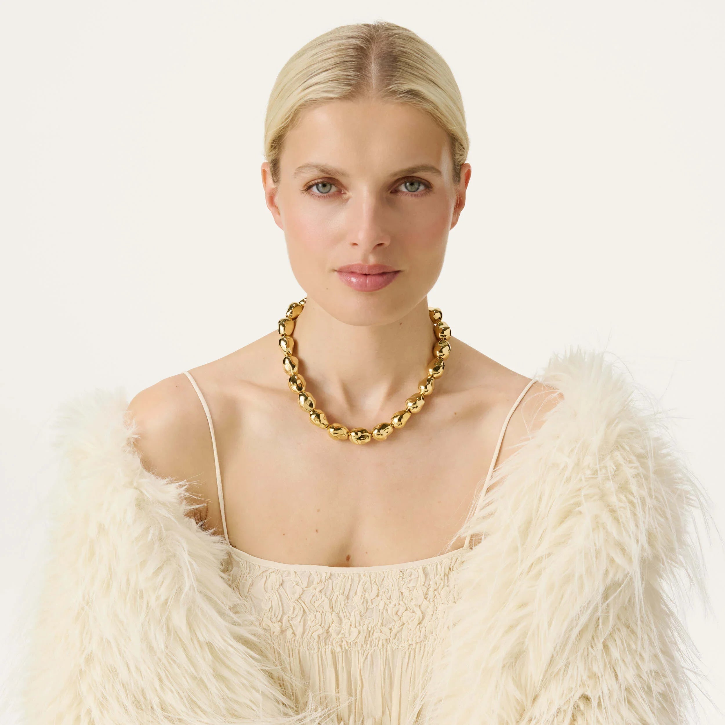 Statement Halsketten Flat Chain oder Mini Perlen von Vanessa