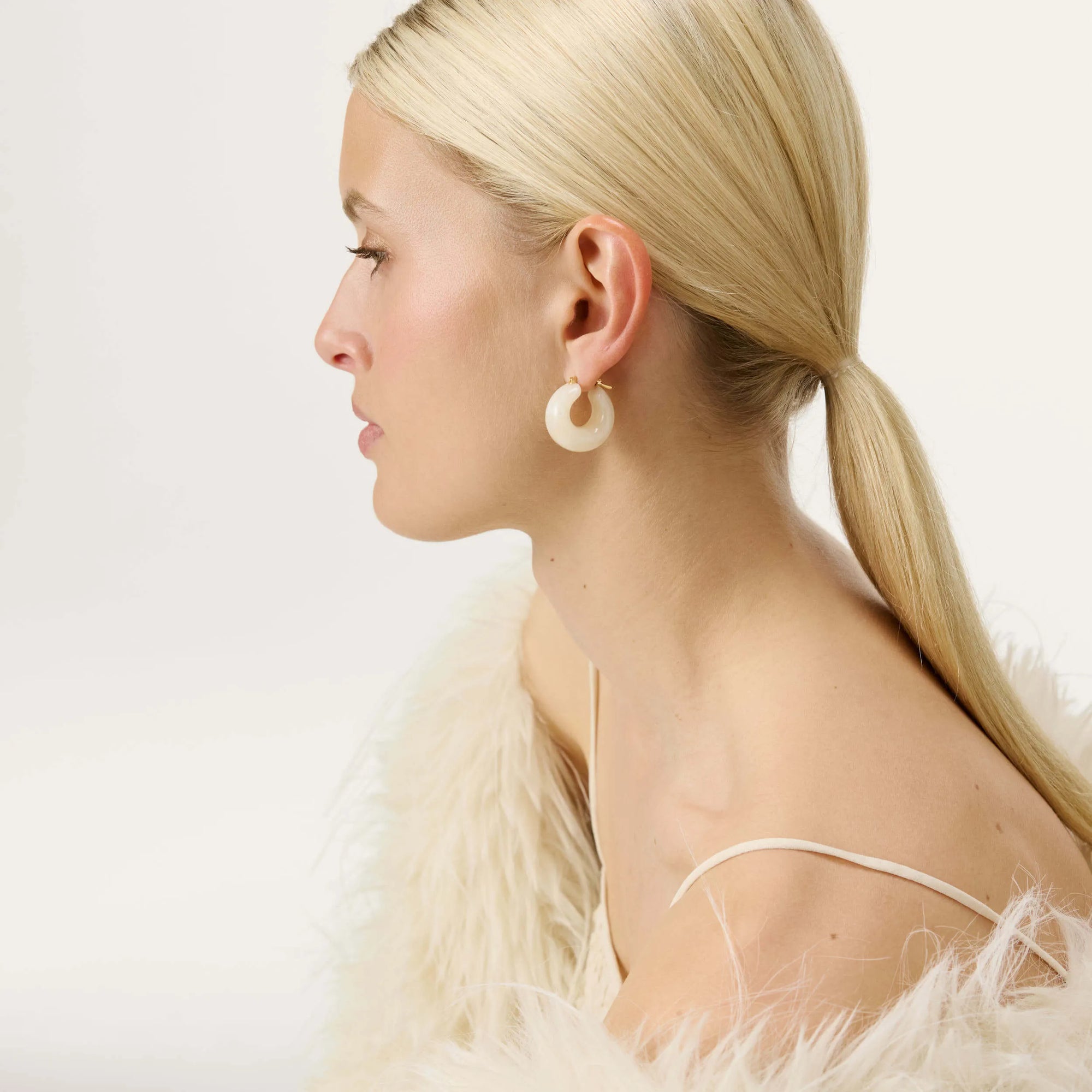 Circlet Earring pearl marble