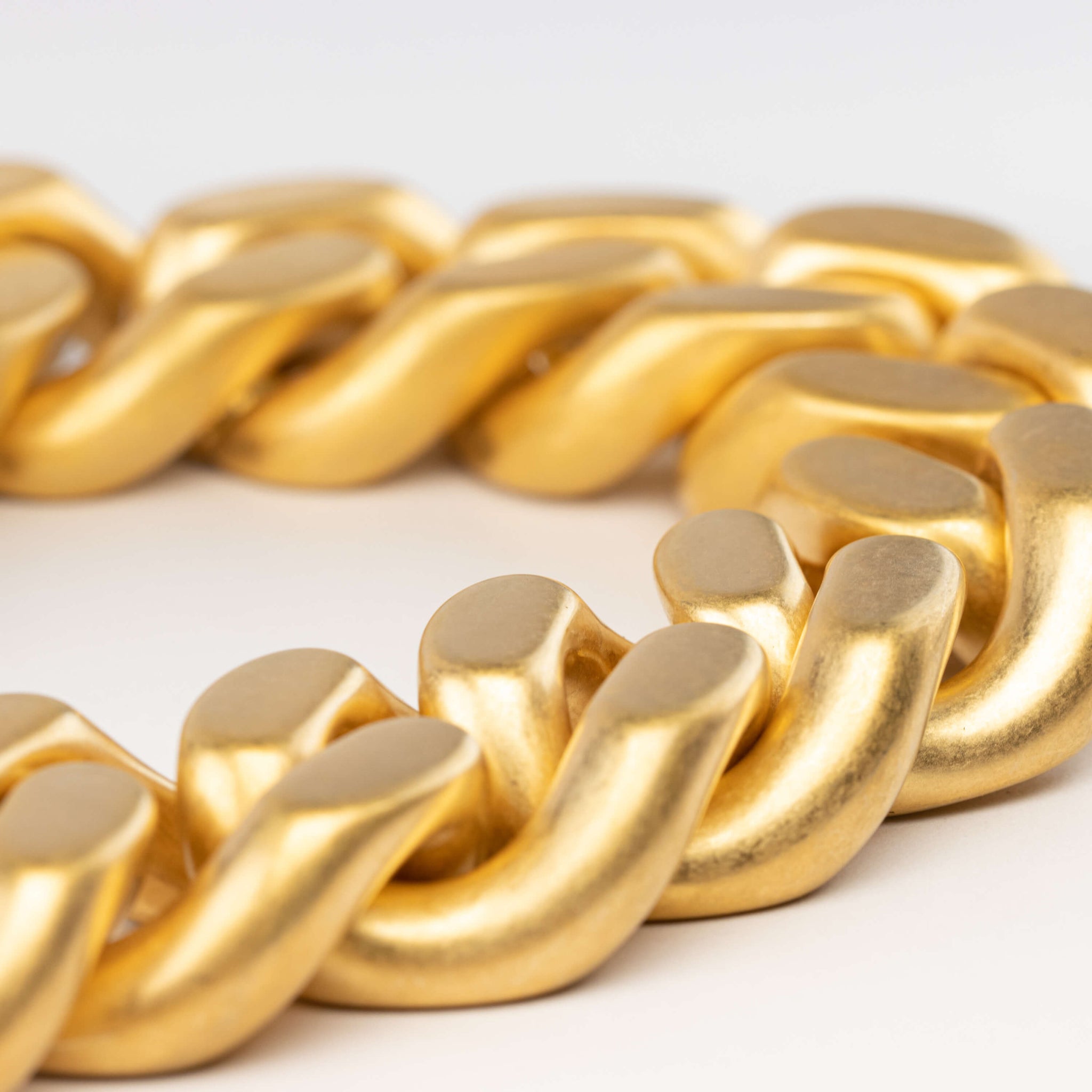 Flat Chain link chain taupe opalin I Acryl Jewellery I Onlineshop - Vanessa  Baroni